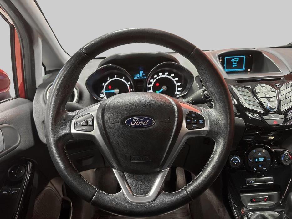 FORD Fiesta 2015