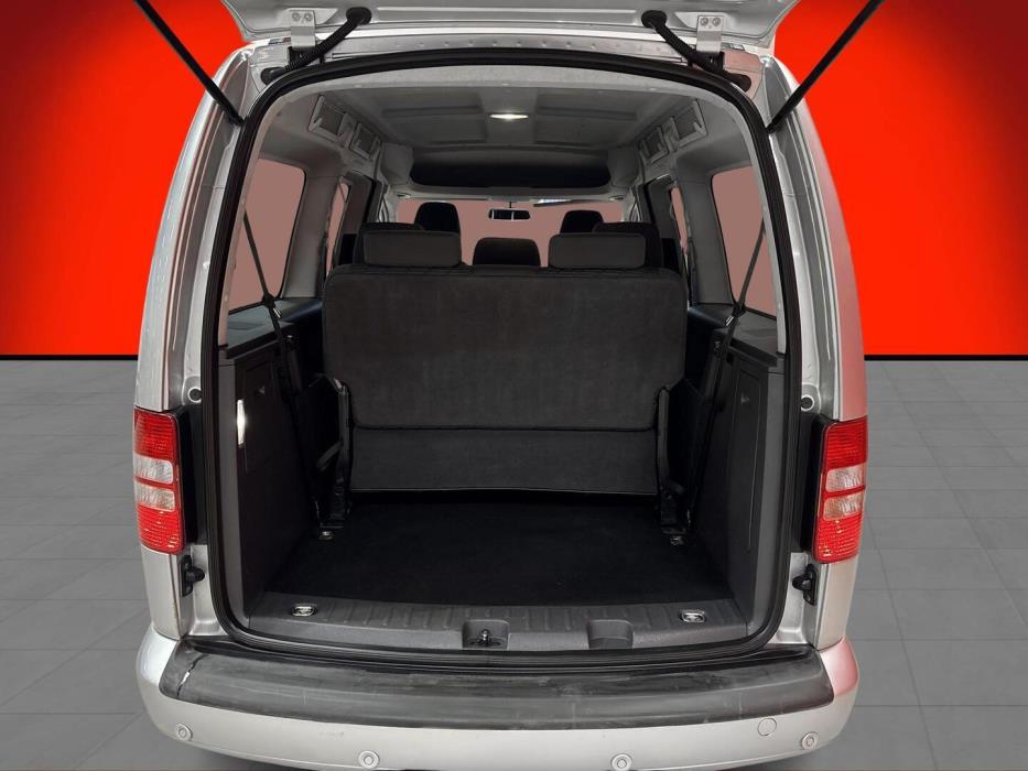 VOLKSWAGEN Caddy Maxi 2012