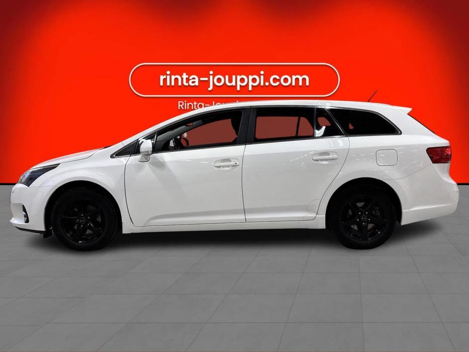 TOYOTA Avensis 2014