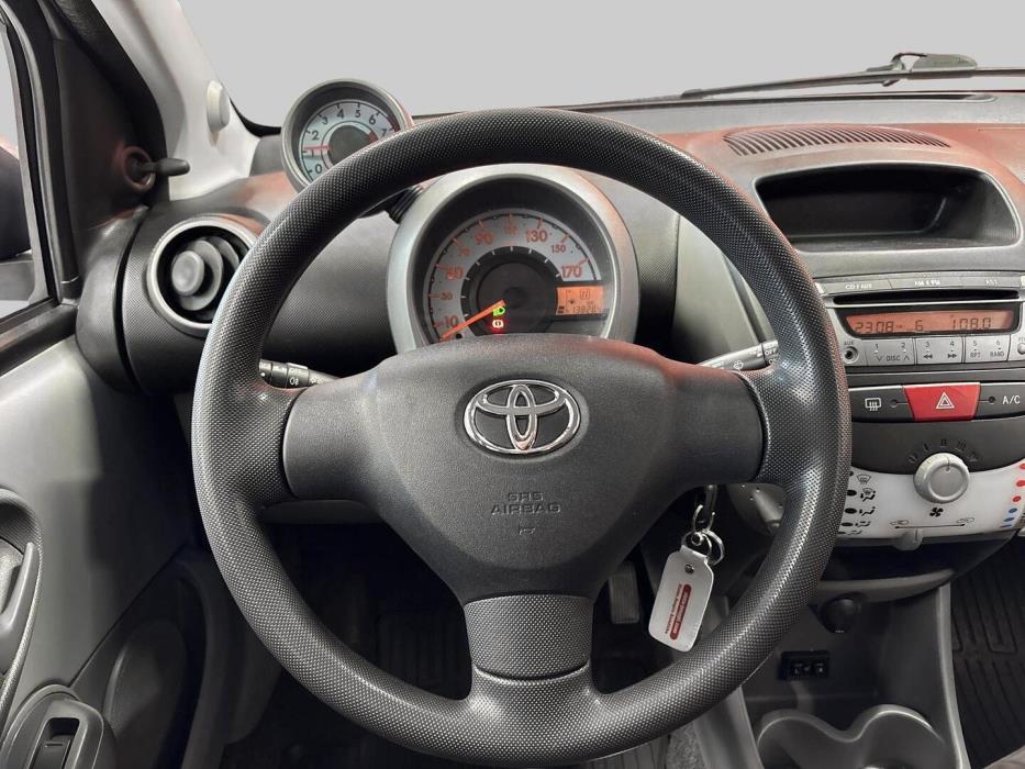 TOYOTA AYGO 2009