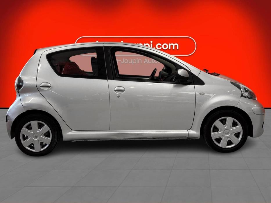 TOYOTA AYGO 2009