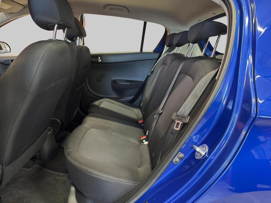 HYUNDAI i20 5d 2013