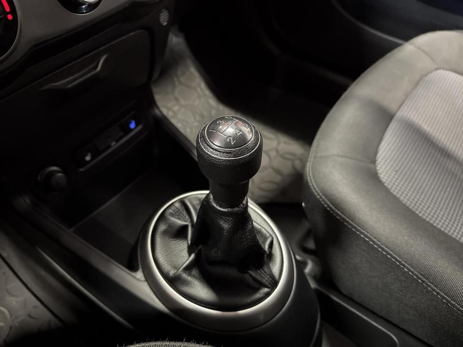 HYUNDAI i20 5d 2013
