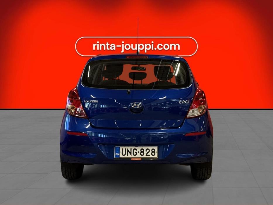 HYUNDAI i20 5d 2013
