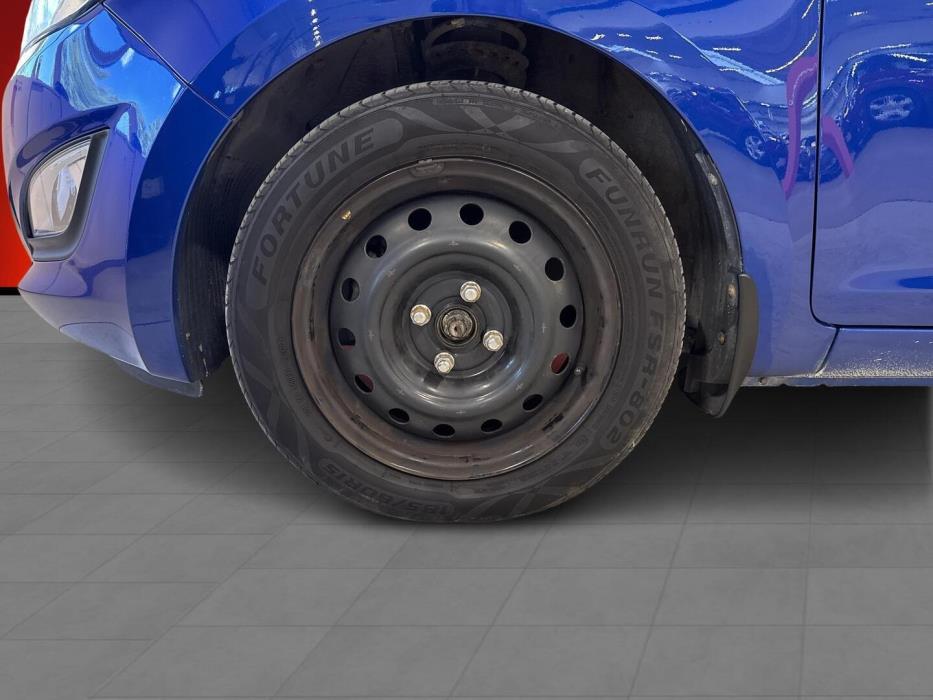 HYUNDAI i20 5d 2013