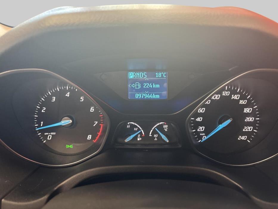 FORD Focus 2012