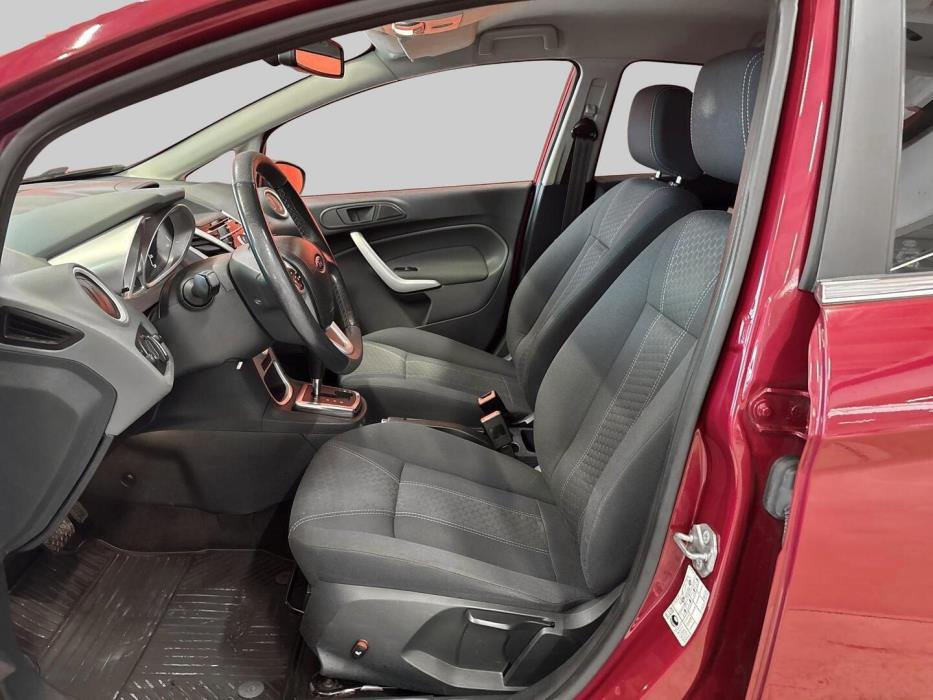 FORD Fiesta 2011
