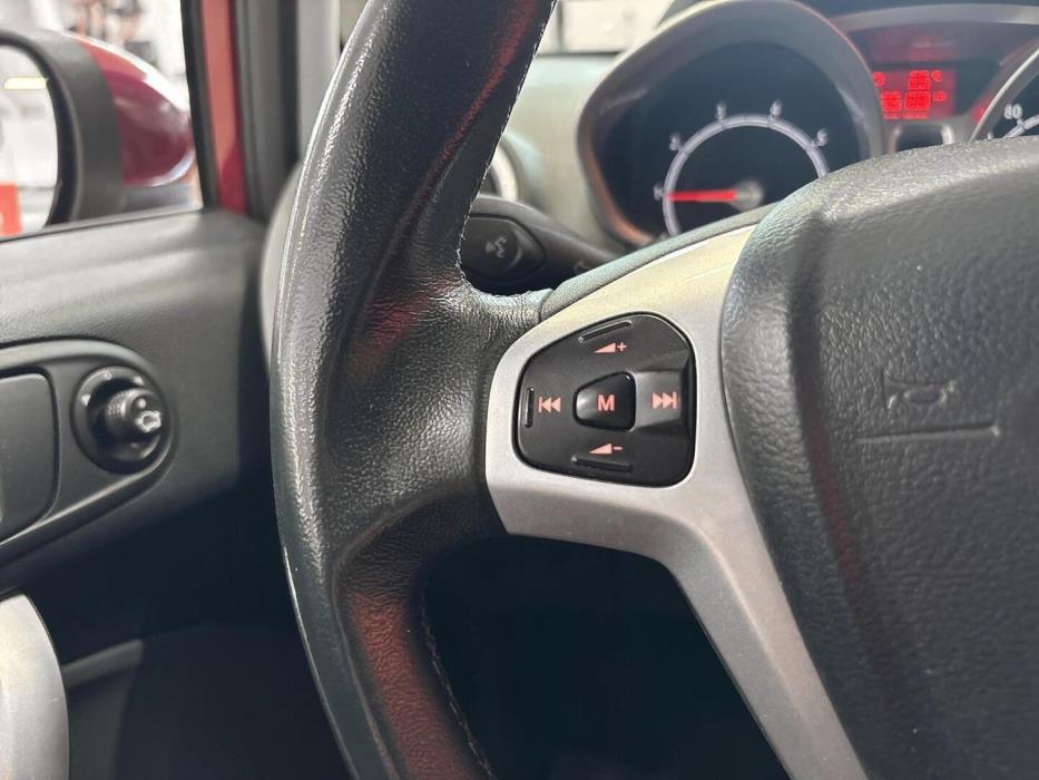 FORD Fiesta 2011
