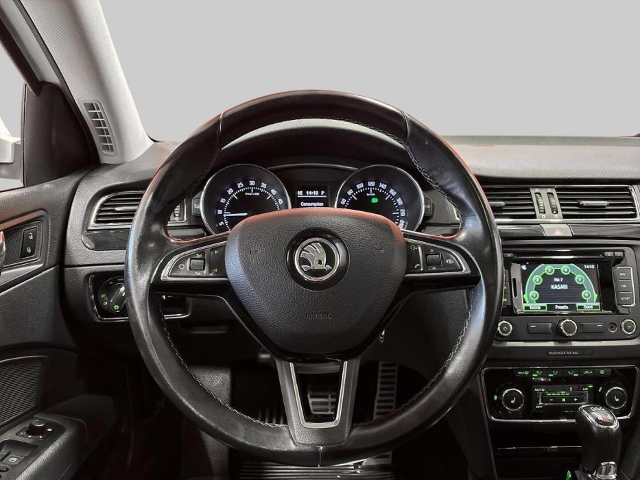 SKODA Superb 2015