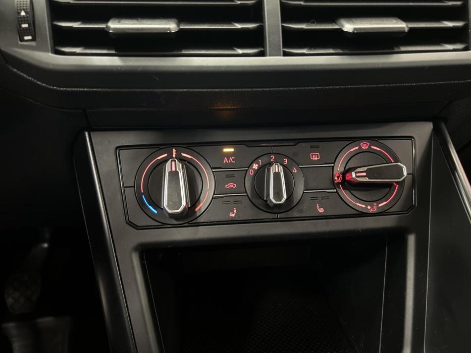 VOLKSWAGEN Polo 2018