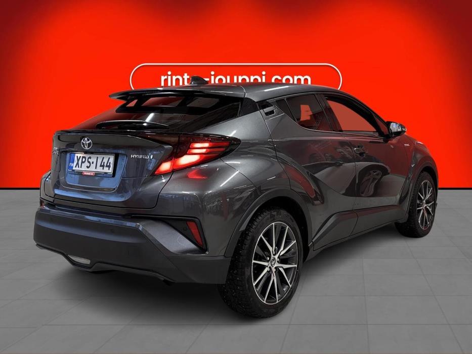 TOYOTA C-HR 2021