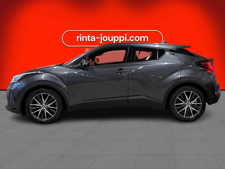 TOYOTA C-HR 2021