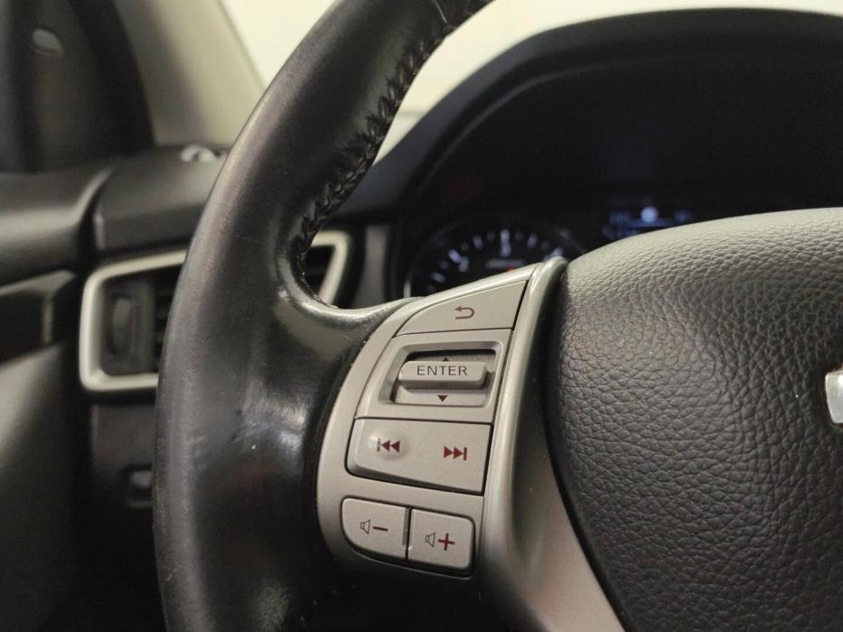 NISSAN Qashqai 2016