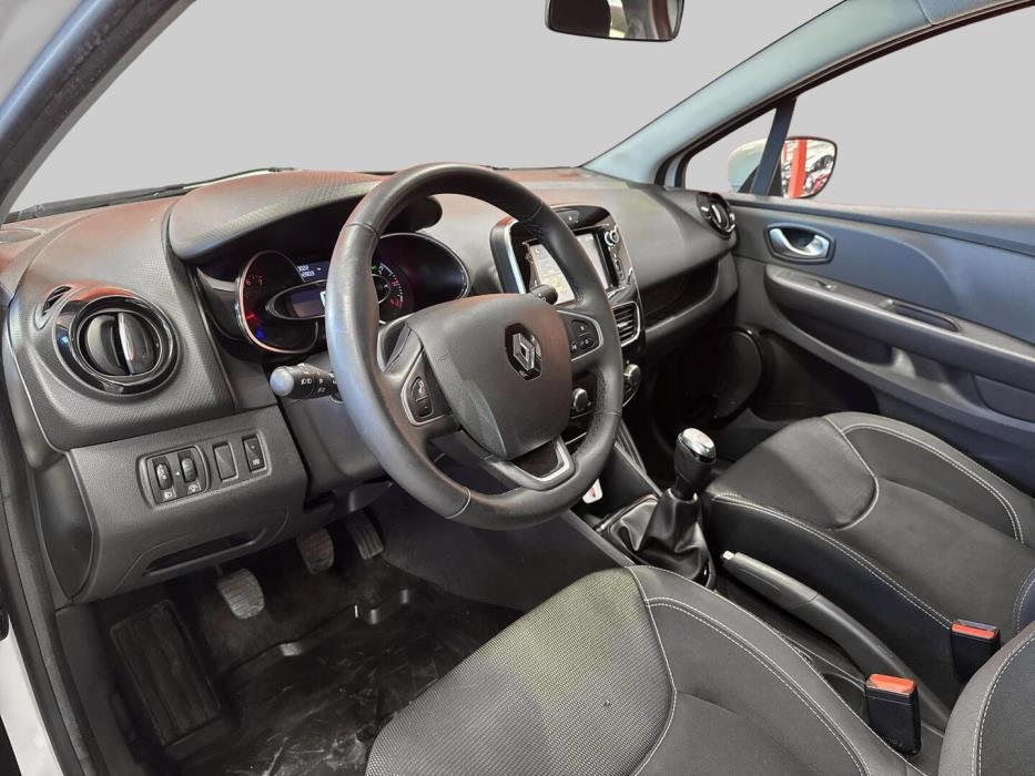 RENAULT Clio 2018