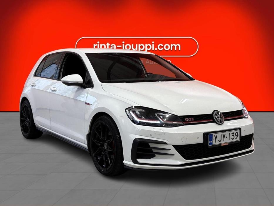 VOLKSWAGEN Golf 2018