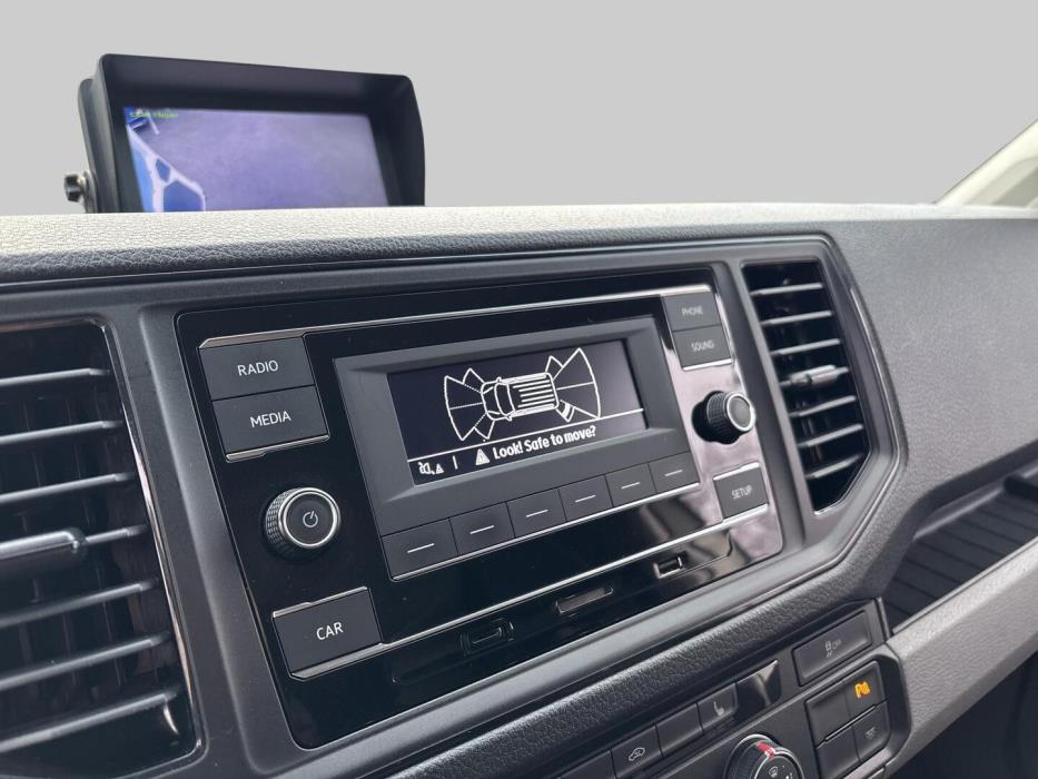 VOLKSWAGEN CRAFTER 2020