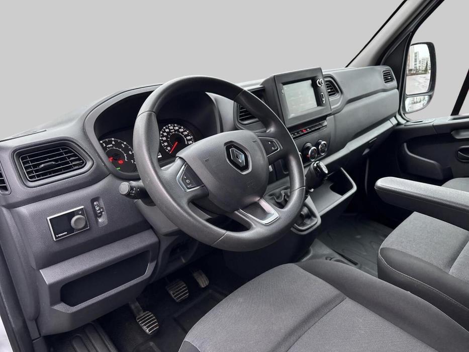 RENAULT MASTER 2020