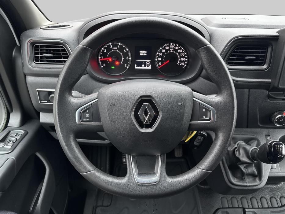 RENAULT MASTER 2020
