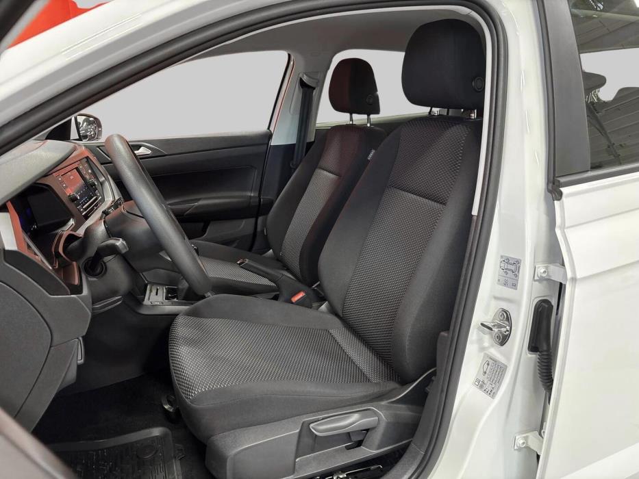 VOLKSWAGEN Polo 2022