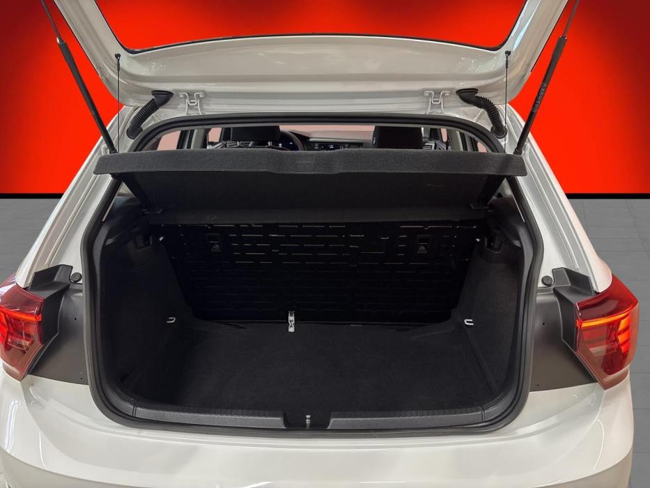 VOLKSWAGEN Polo 2022