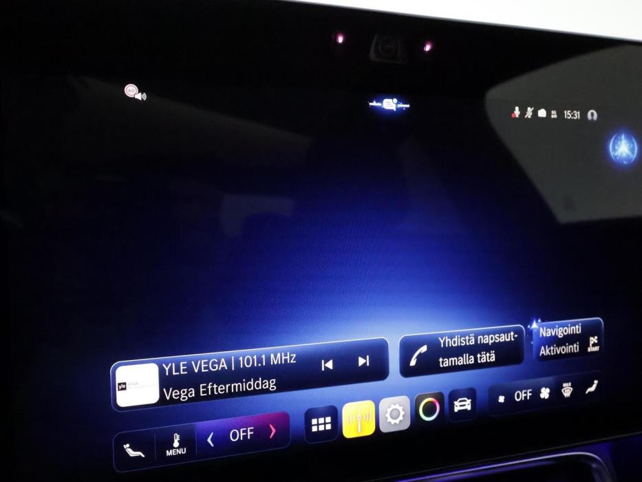 MERCEDES-BENZ CLA 2025