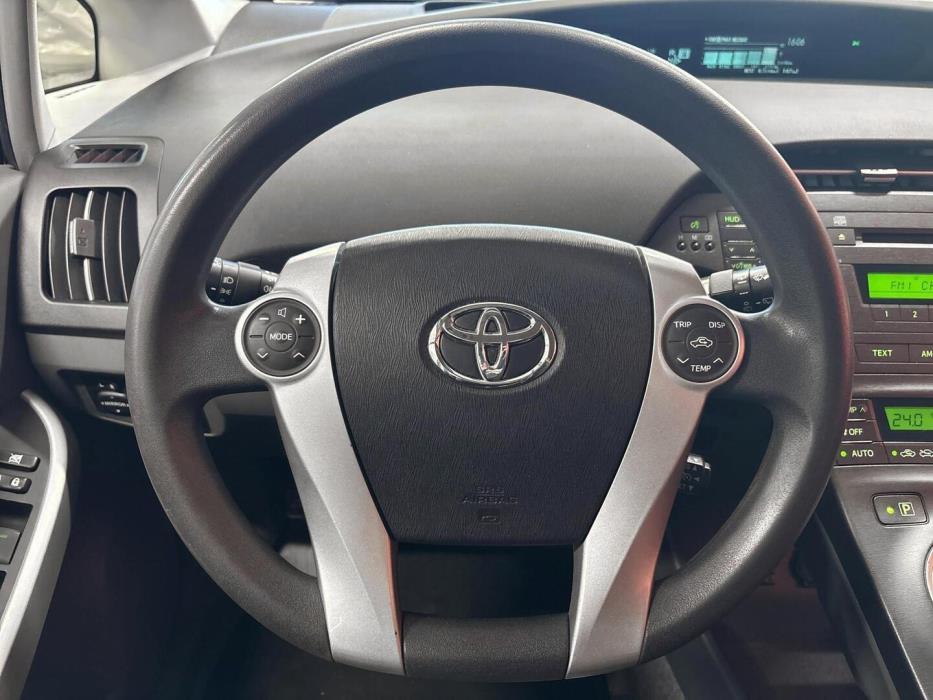 TOYOTA Prius 2010