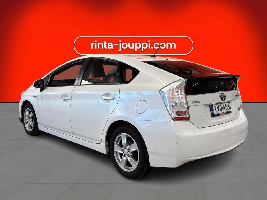 TOYOTA Prius 2010