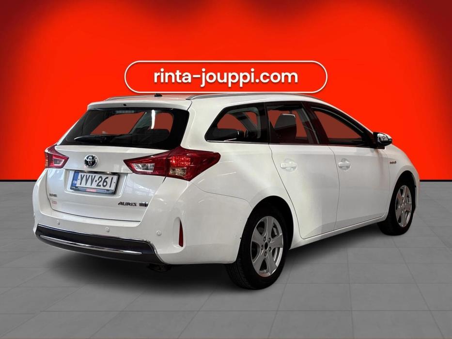 TOYOTA Auris 2013