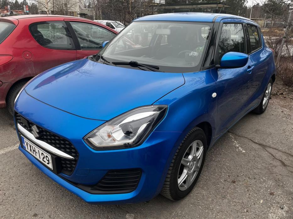 SUZUKI Swift 2022