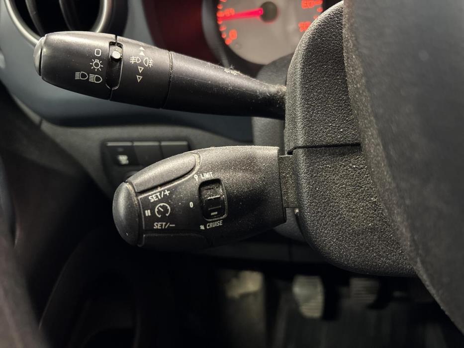 PEUGEOT Partner 2008