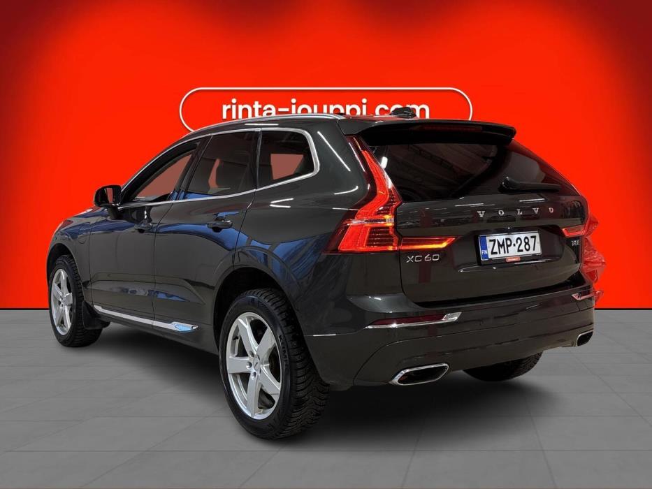 VOLVO XC60 2019