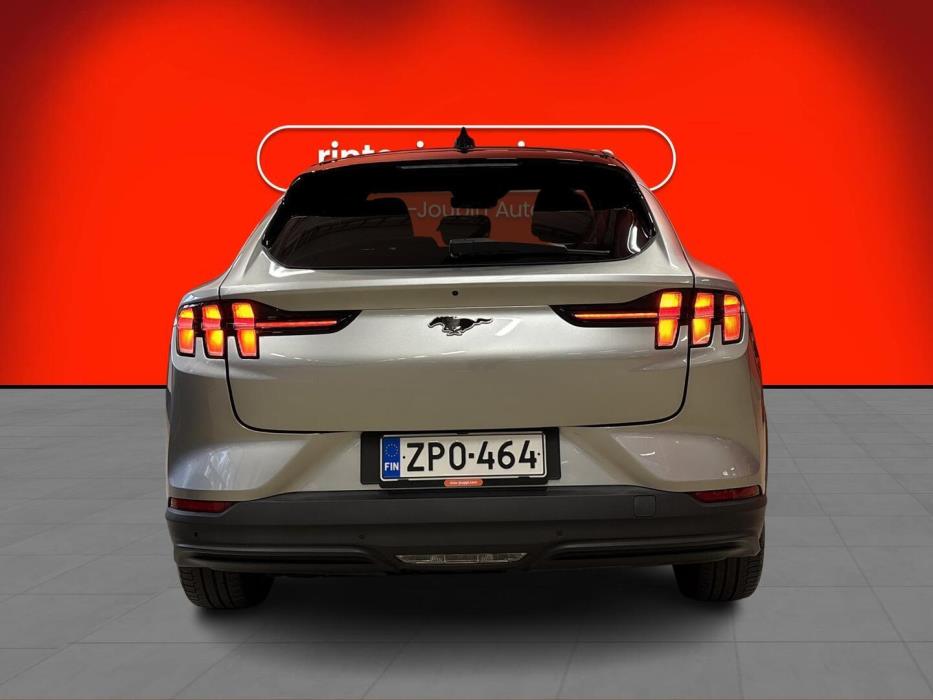 FORD MUSTANG MACH-E 2021