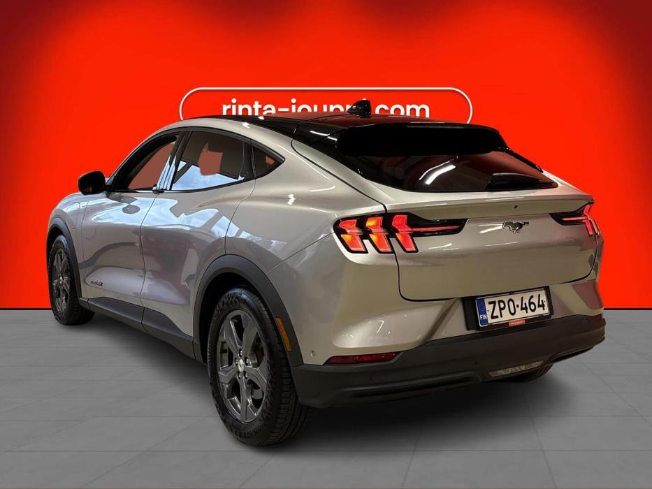 FORD MUSTANG MACH-E 2021