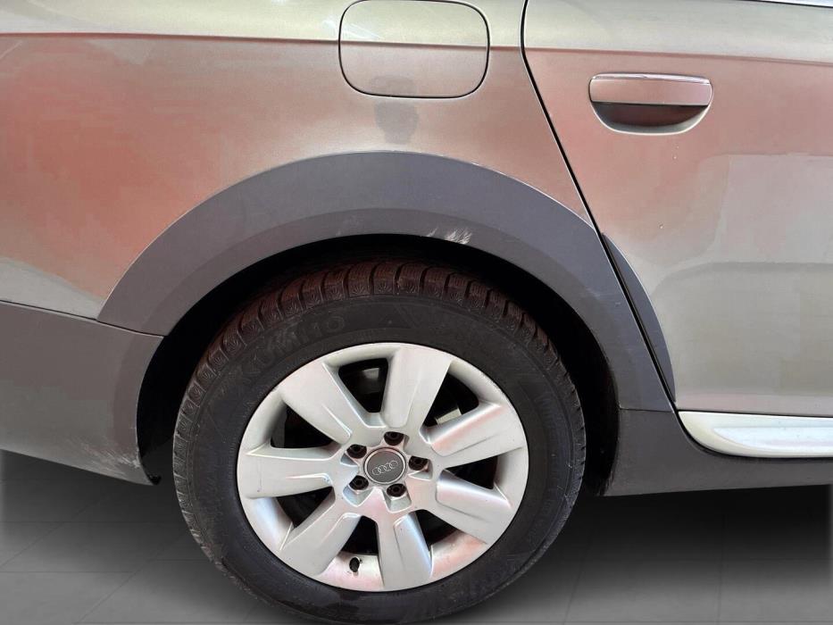 AUDI A6 allroad quattro 2009