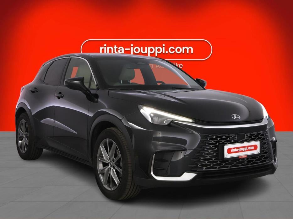 LEXUS LBX 2024