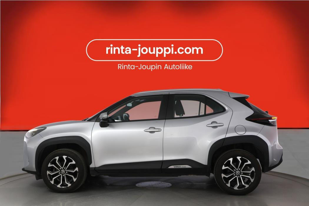 TOYOTA YARIS CROSS 2022