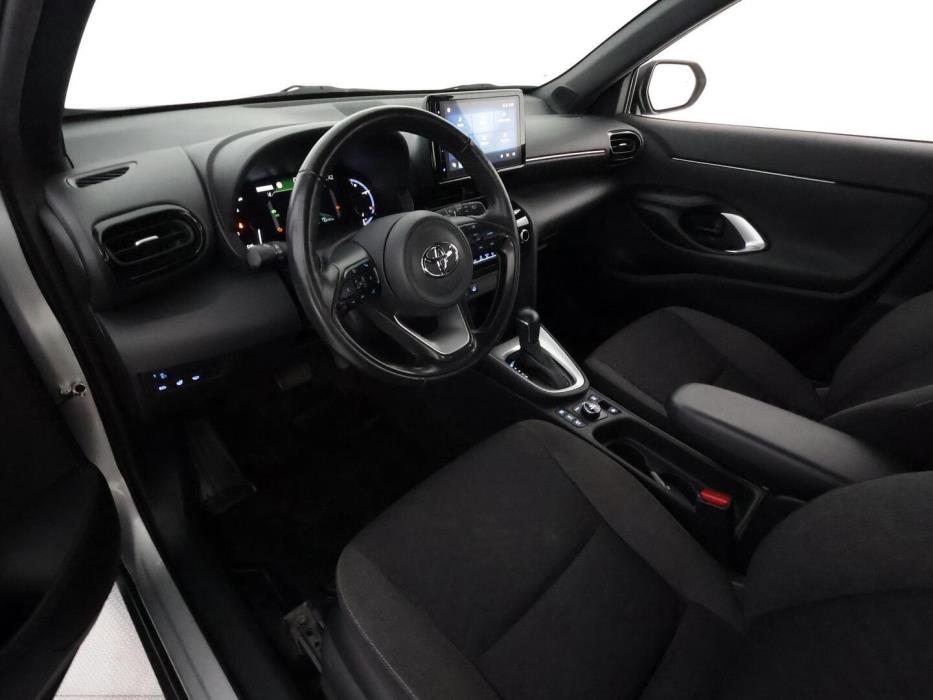 TOYOTA YARIS CROSS 2022