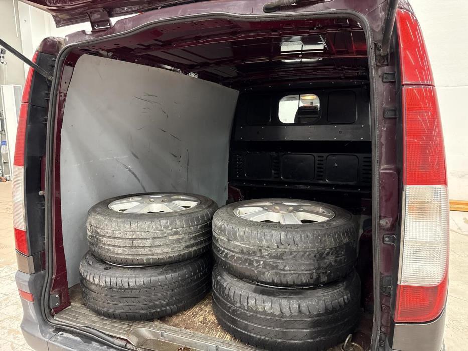 MERCEDES-BENZ Vito 2004