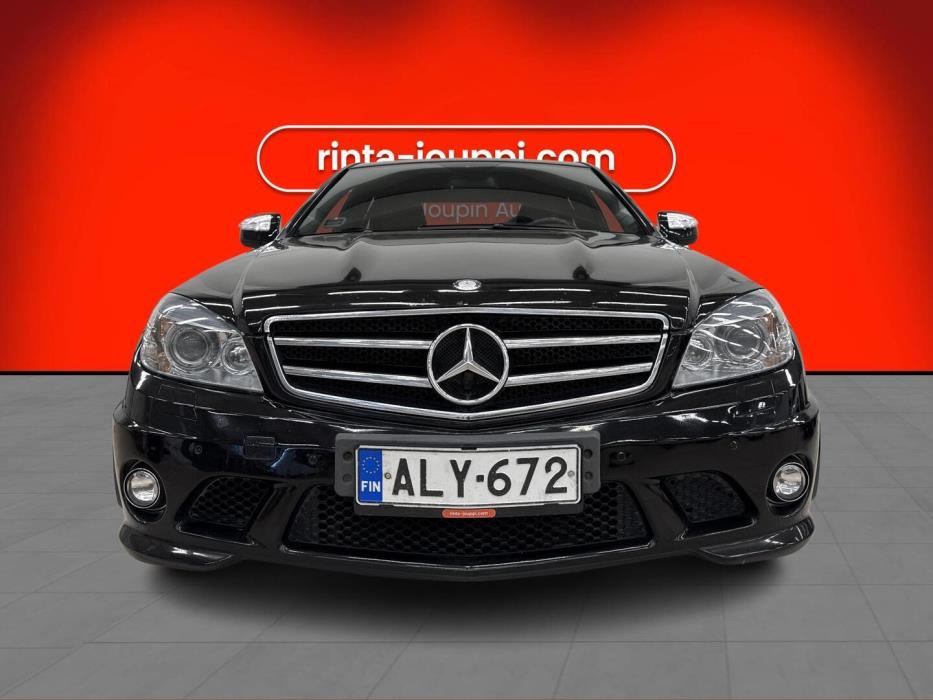 MERCEDES-BENZ C 63 AMG 2008