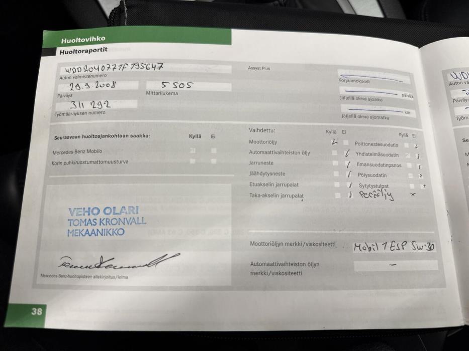 MERCEDES-BENZ C 63 AMG 2008