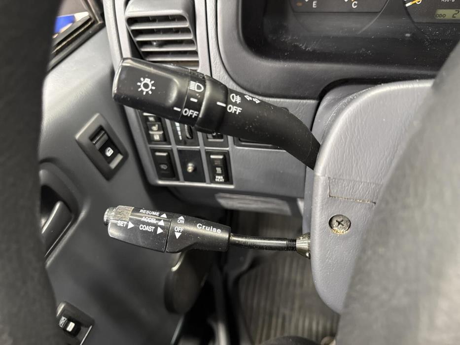 TOYOTA Hiace 2007