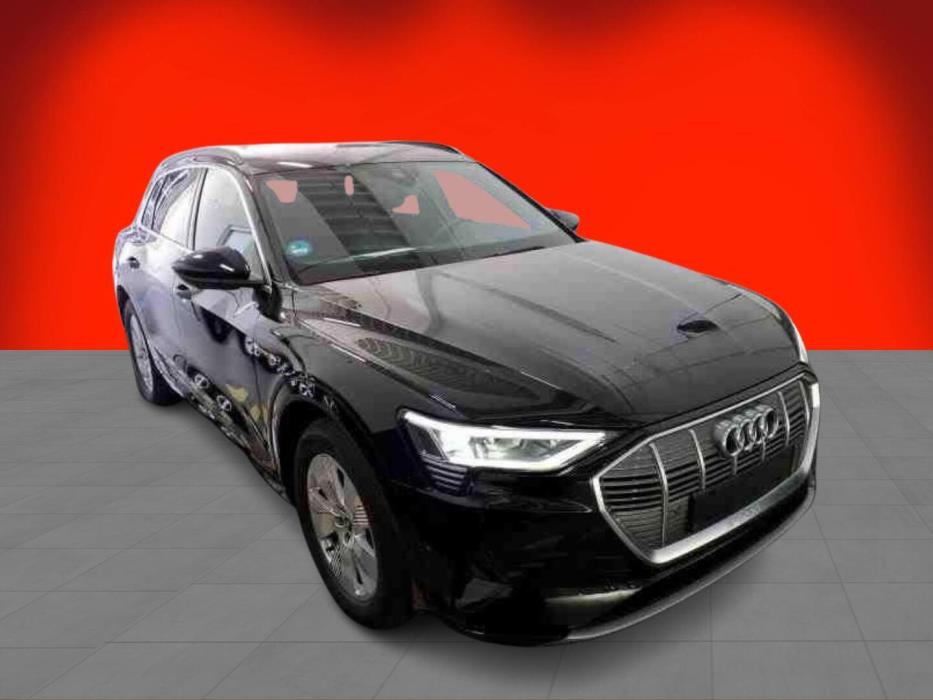 AUDI E-TRON 2023