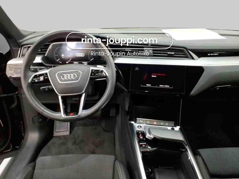 AUDI E-TRON 2023