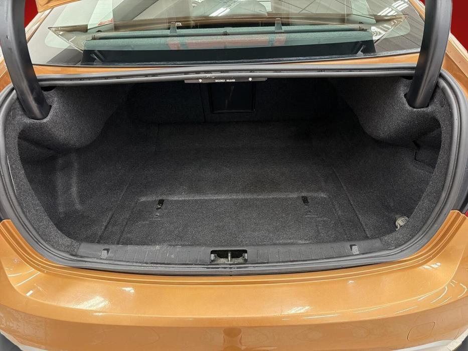 VOLVO S60 2011
