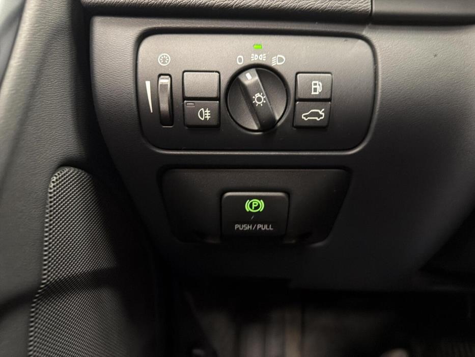 VOLVO S60 2011