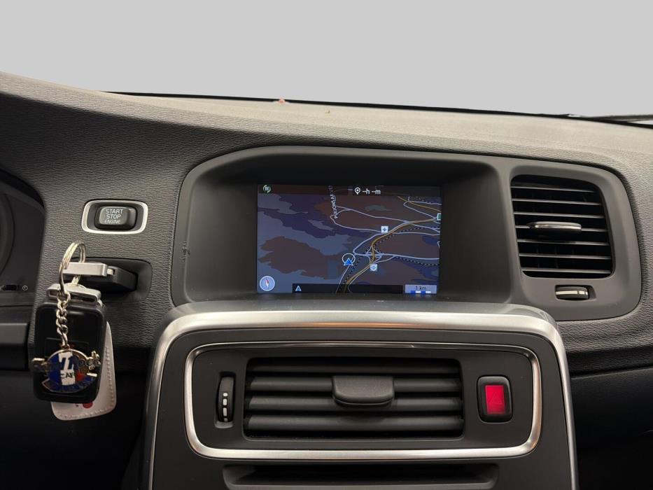 VOLVO S60 2011