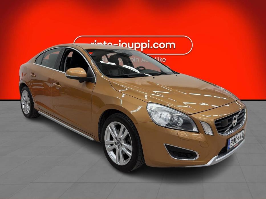 VOLVO S60 2011