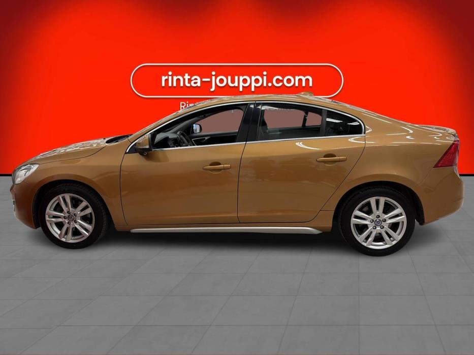 VOLVO S60 2011
