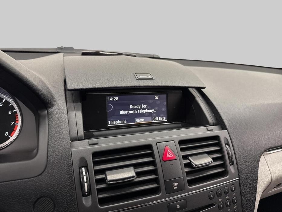 MERCEDES-BENZ C 2010