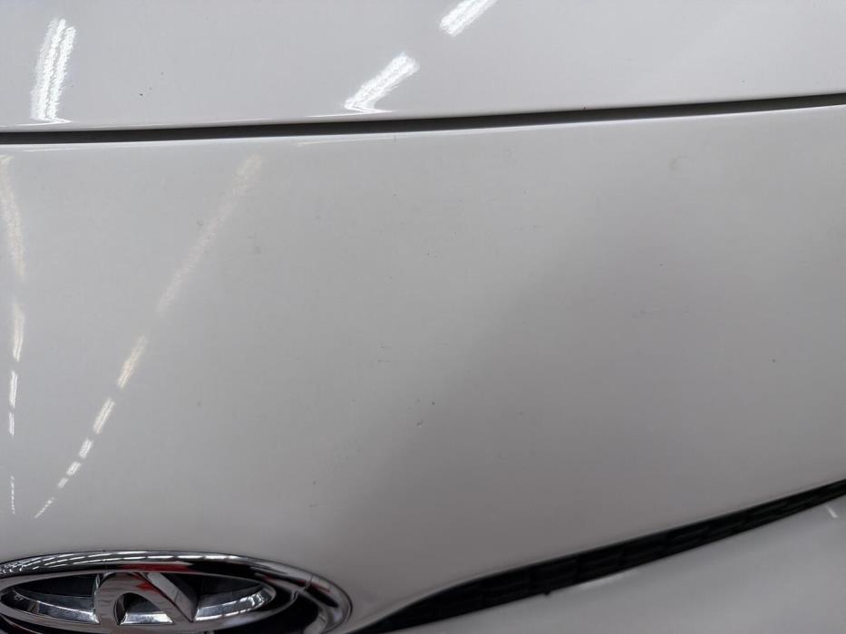 TOYOTA Yaris 2011